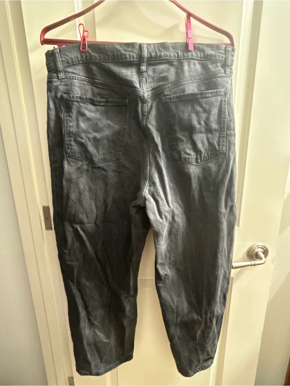 Old Navy Barrel Legs Casual Black Jeans - Classic Straight Fit